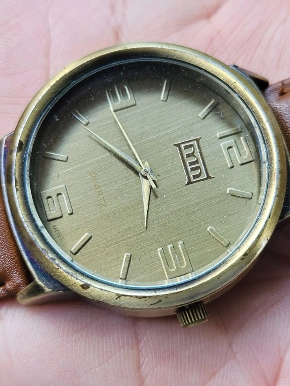 Mark Naimer Men Wristwatch Gold Tone Case Brown Strap Japan Movt Wrist Watch